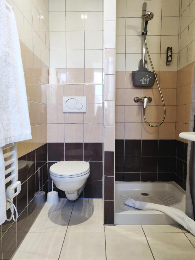 Logis Hotel Le Richelieu - Royan Atlantique Сожон Экстерьер фото
